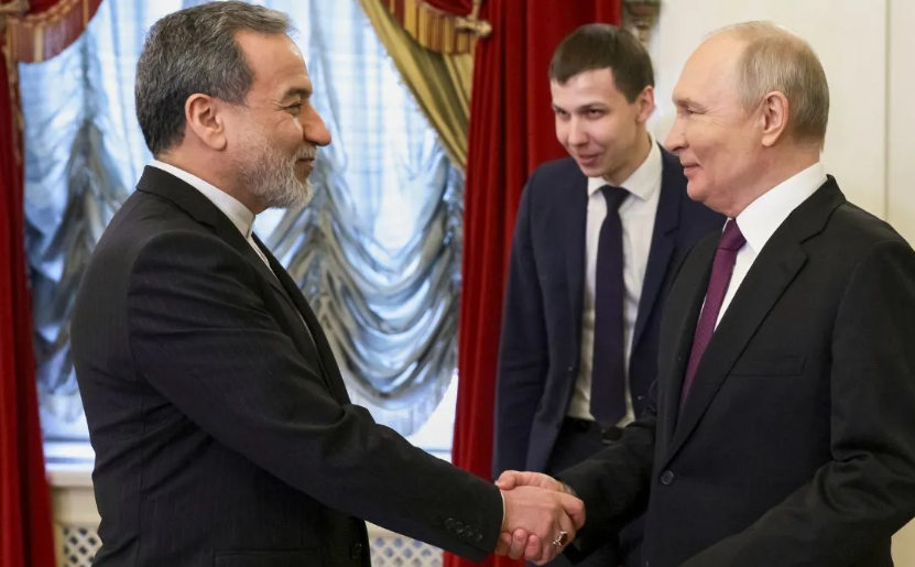 पुतिन-अराघची मुलाकात