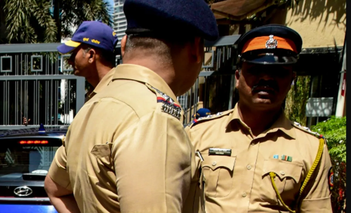 मीरा रोड में सिक्योरिटी गार्ड्स पर हमला