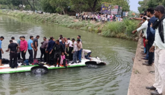 Kanpur Bus Fell In Canal