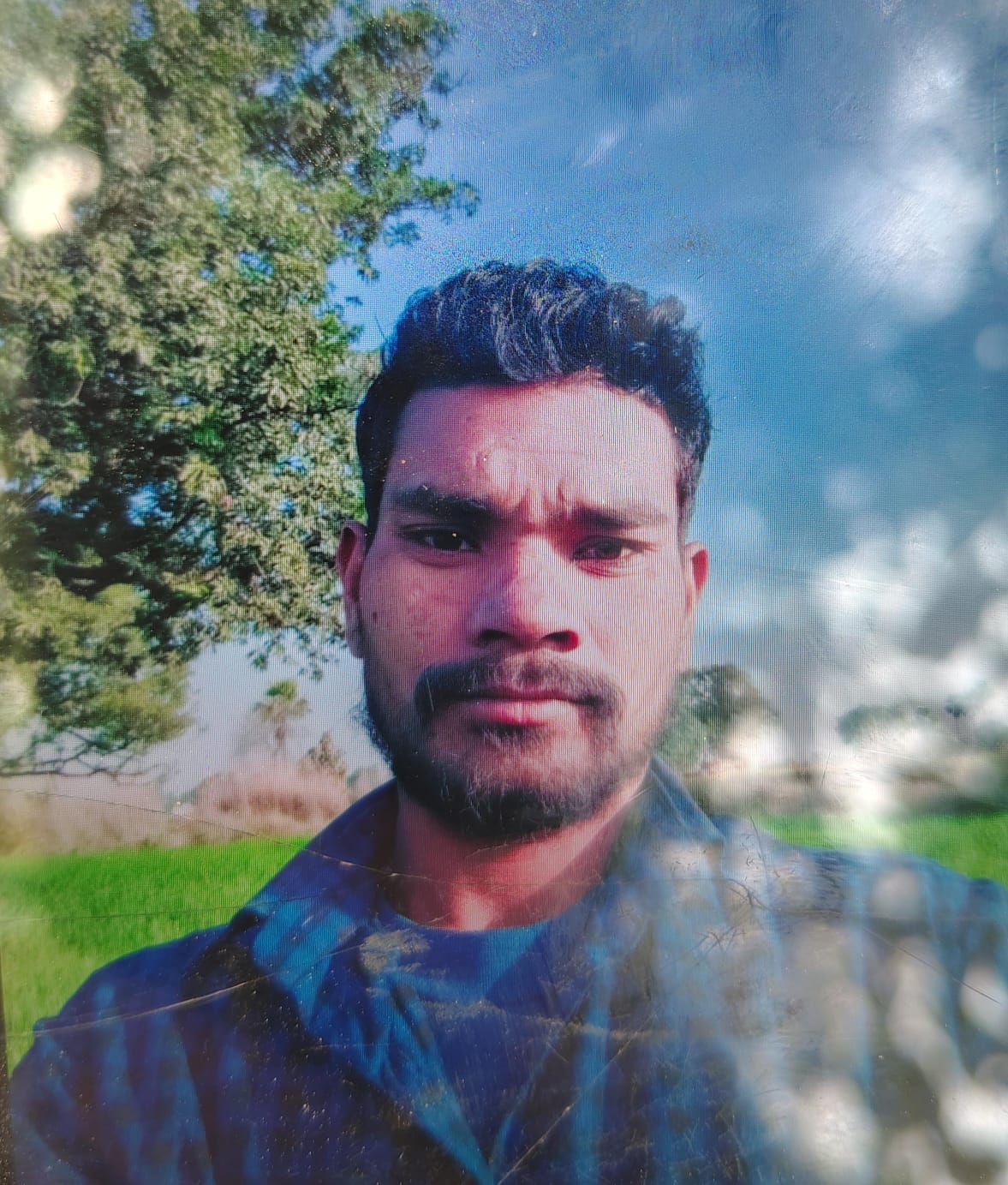 मृतक राजेश का फाइल फोटो