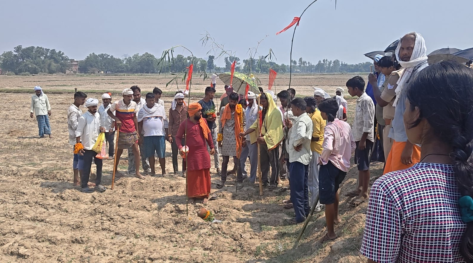महुली क्षेत्र के तिनहरी का मामला 