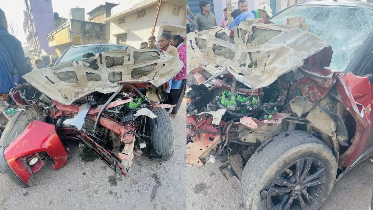 Lohardaga Road Accident