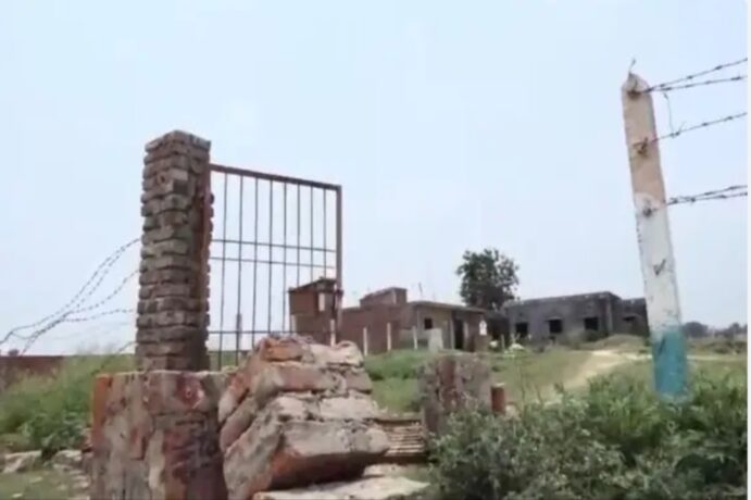 Maharajganj accident