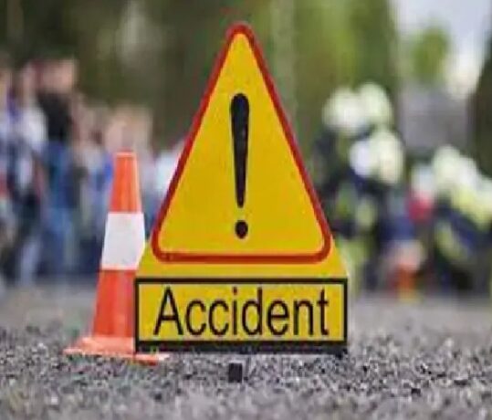 Prayagraj Road Accident