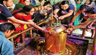 Crowds thronged the Shiva temples