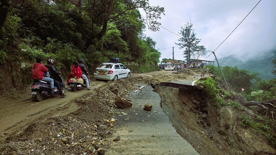 Mussoorie-Kempty Road