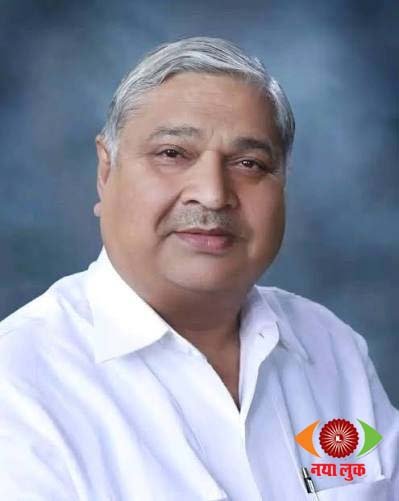 मेरठ स्नातक से दिनेश गोयल मेरठ स्नातक से दिनेश गोयल