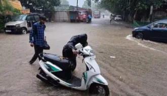 यूपी में 36 घंटे से हो रही मूसलाधार बारिश1790426849343